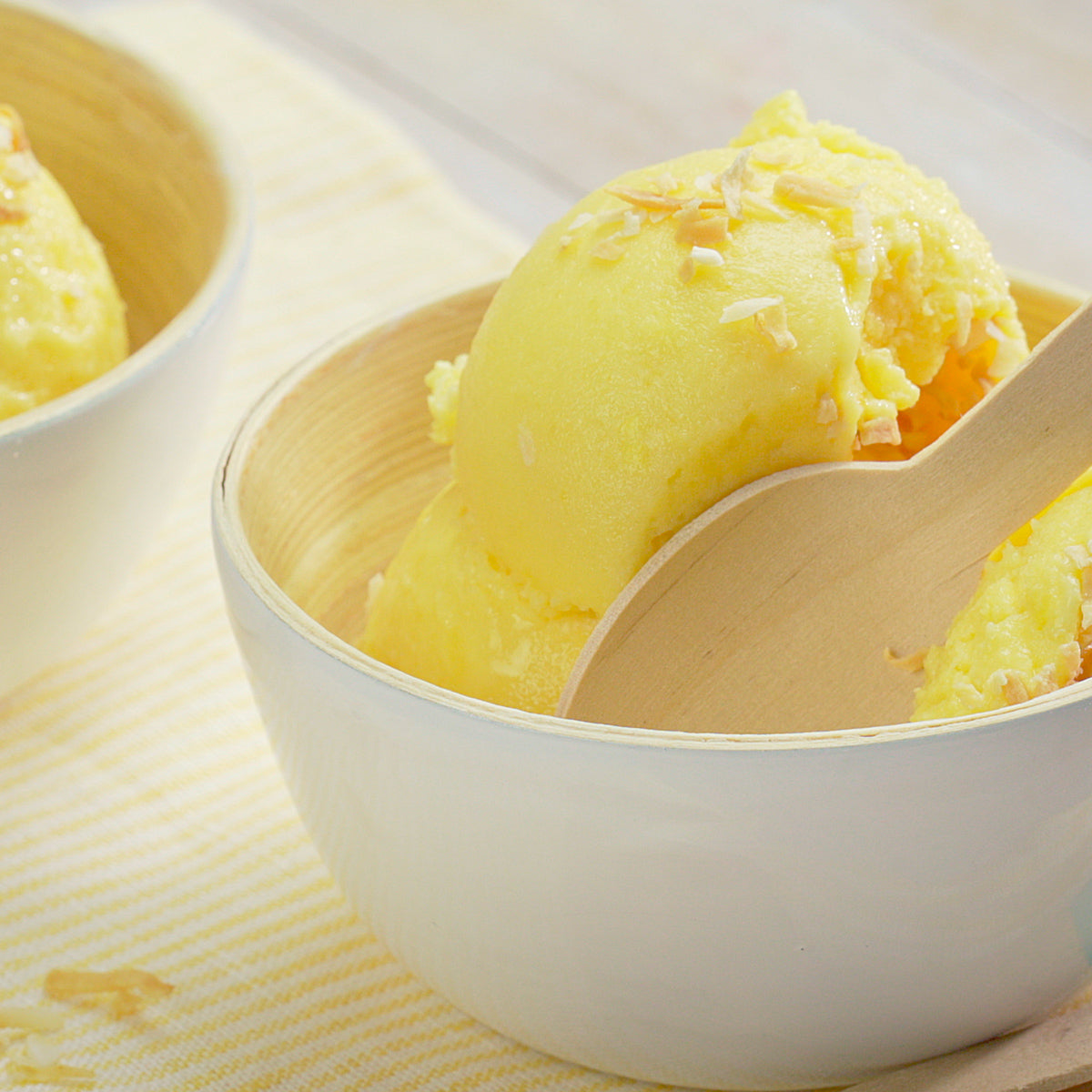Mango Frozen Yogurt